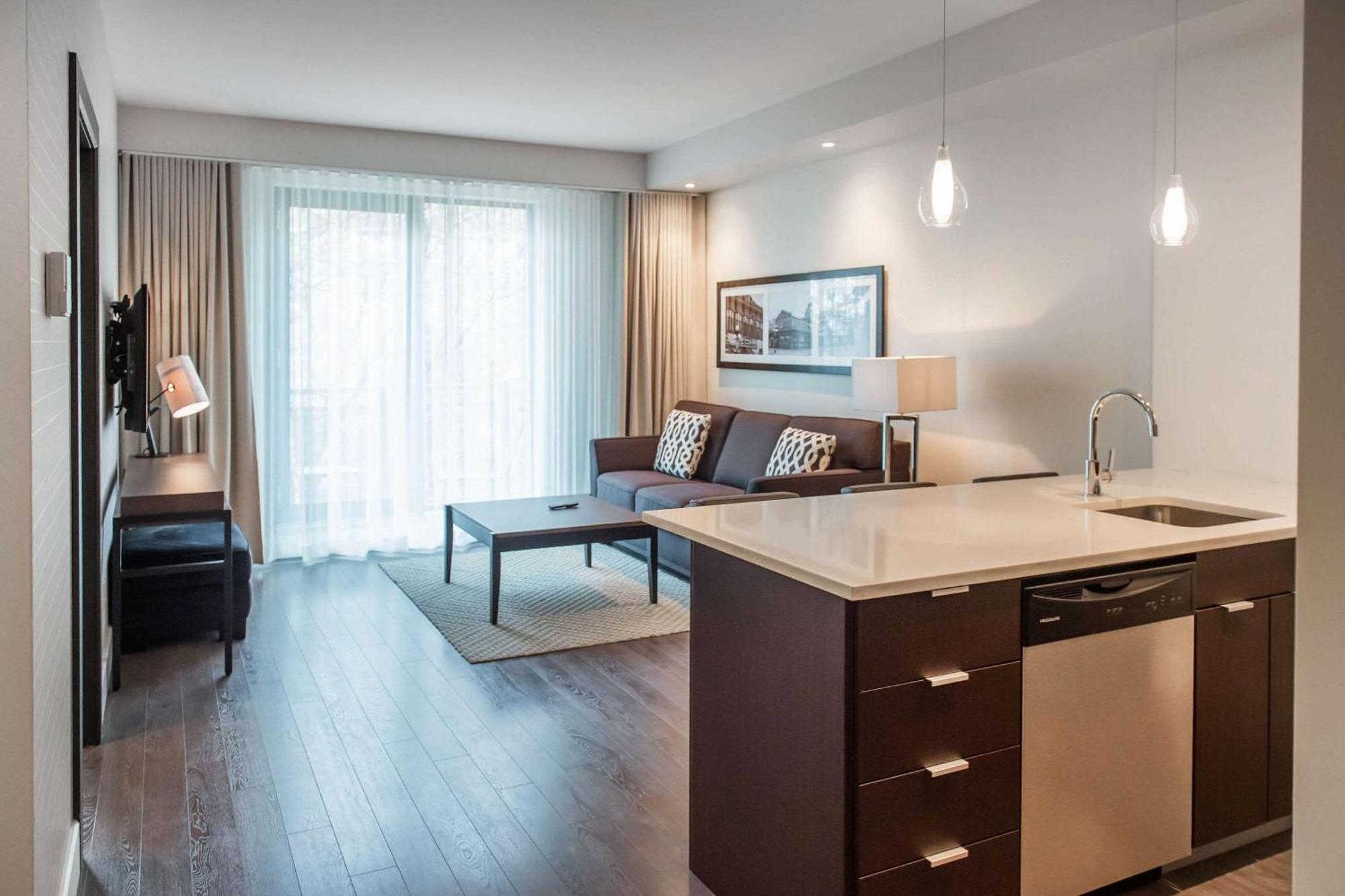 Les Suites Victoria, Ascend Hotel Collection Gatineau Eksteriør billede